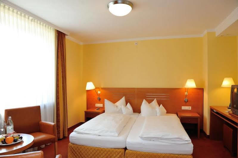 Hotel Vis A Vis Lindau  Exterior photo